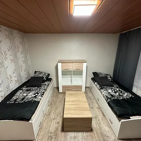 Bestens Monteuerzimmer Detmold