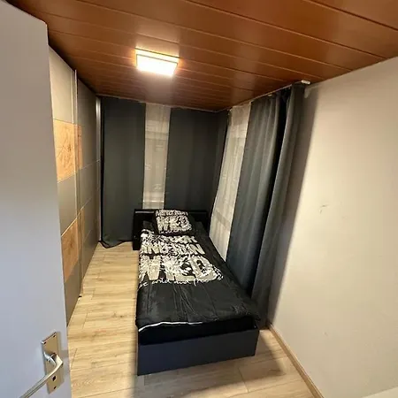 Bestens Monteuerzimmer *